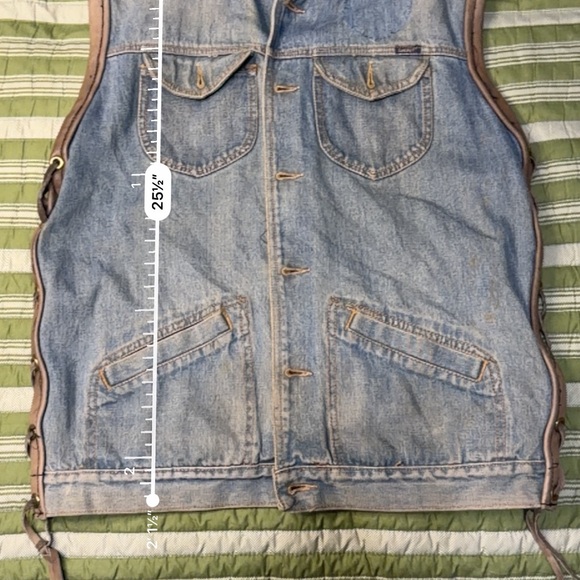 Denim Sleeveless Vest - Picture 3 of 5